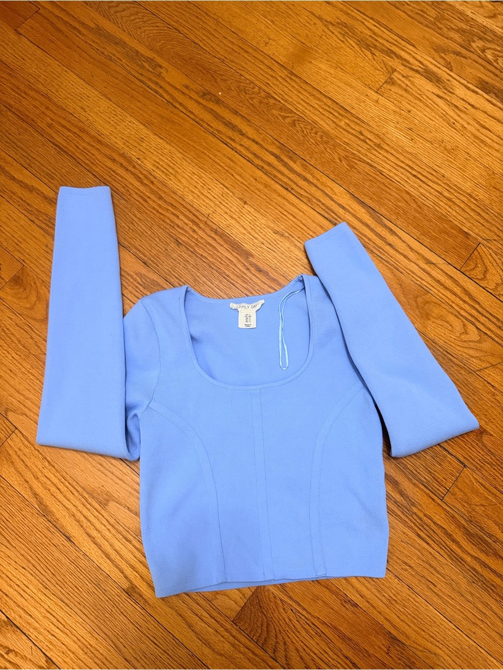 Light Blue Scoop-Neck Long Sleeve Top